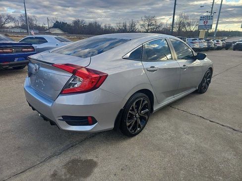 Used 2020 Honda Civic Sport image 2