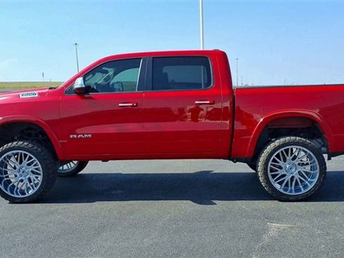 Used 2022 RAM 1500 Laramie image 5