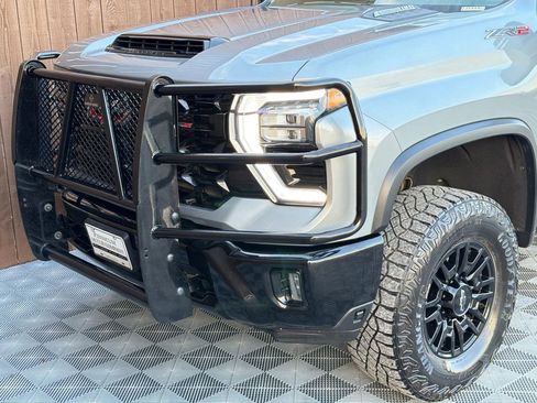 Used 2024 Chevrolet Silverado 2500 ZR2 image 21