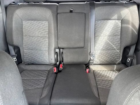 Used 2019 Chevrolet Equinox LT FWD image 45