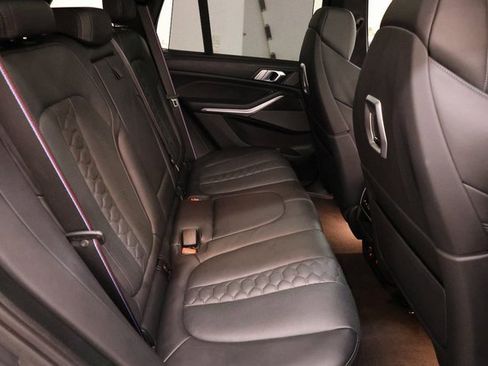 Used 2025 BMW X5 M Competition w/ Executive Package image 87