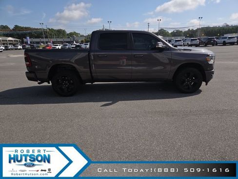 Used 2020 RAM 1500 Big Horn AWD/4WD image 5