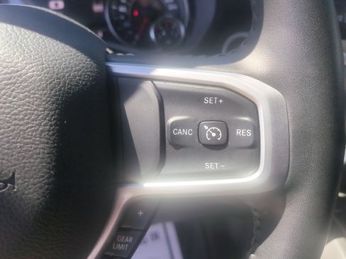 Used 2022 RAM 1500 Big Horn AWD/4WD image 15