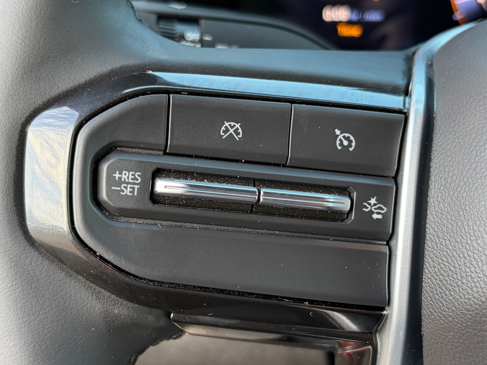 Used 2025 Chevrolet Colorado W/T w/ WT Convenience Package II RWD image 22