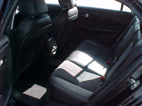 Used 2011 Chevrolet Malibu LT w/ Interface Package image 9