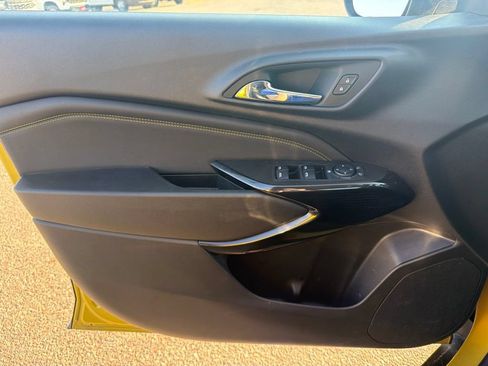 Certified 2024 Chevrolet Trax ACTIV w/ Driver Confidence Package FWD image 19