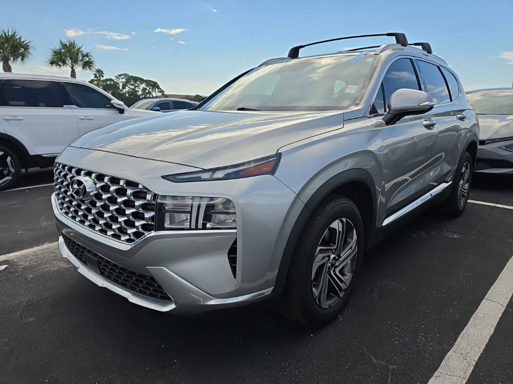 Used 2022 Hyundai Santa Fe SEL w/ Convenience + Premium Package FWD image 5