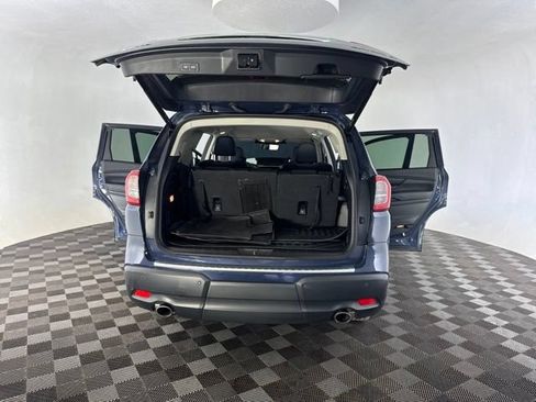 Used 2024 Subaru Ascent Limited AWD/4WD image 17