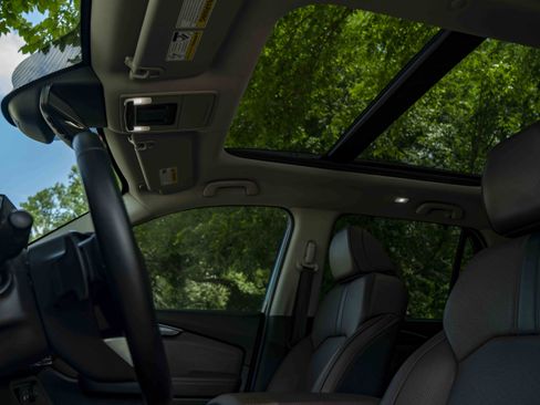 Used 2025 Honda Pilot Elite image 35