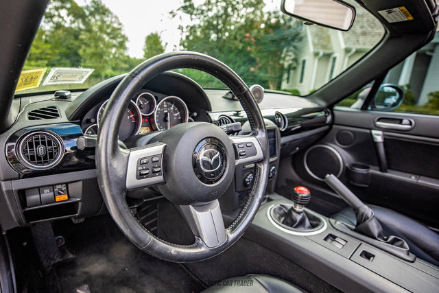 Used 2008 MAZDA MX-5 Miata Grand Touring w/ Premium Pkg RWD image 33