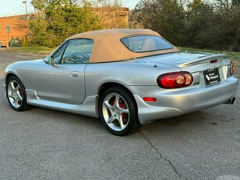 Used 2002 MAZDA MX-5 Miata image 30