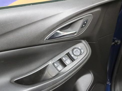Used 2023 Buick Encore GX Preferred w/ Cold Weather Comfort Package FWD image 13