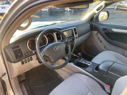 Used 2008 Toyota 4Runner SR5 w/ SR5 Extra Value Pkg 1 image 9