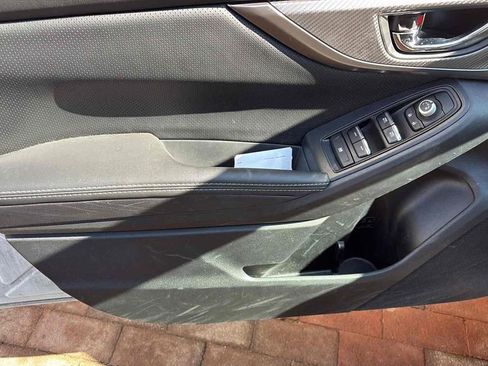 Used 2020 Subaru Impreza 2.0i Limited image 14