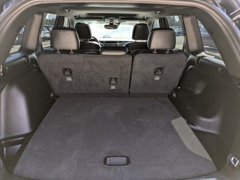 Used 2023 Jeep Grand Cherokee Altitude image 13