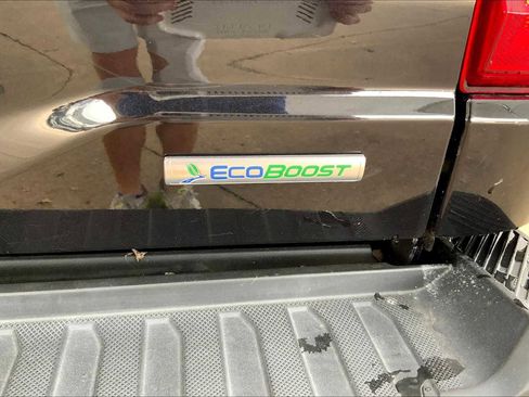 Used 2021 Ford F150 XLT image 9