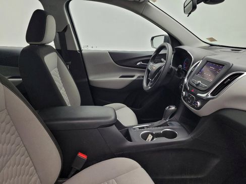 Used 2021 Chevrolet Equinox LS FWD image 21