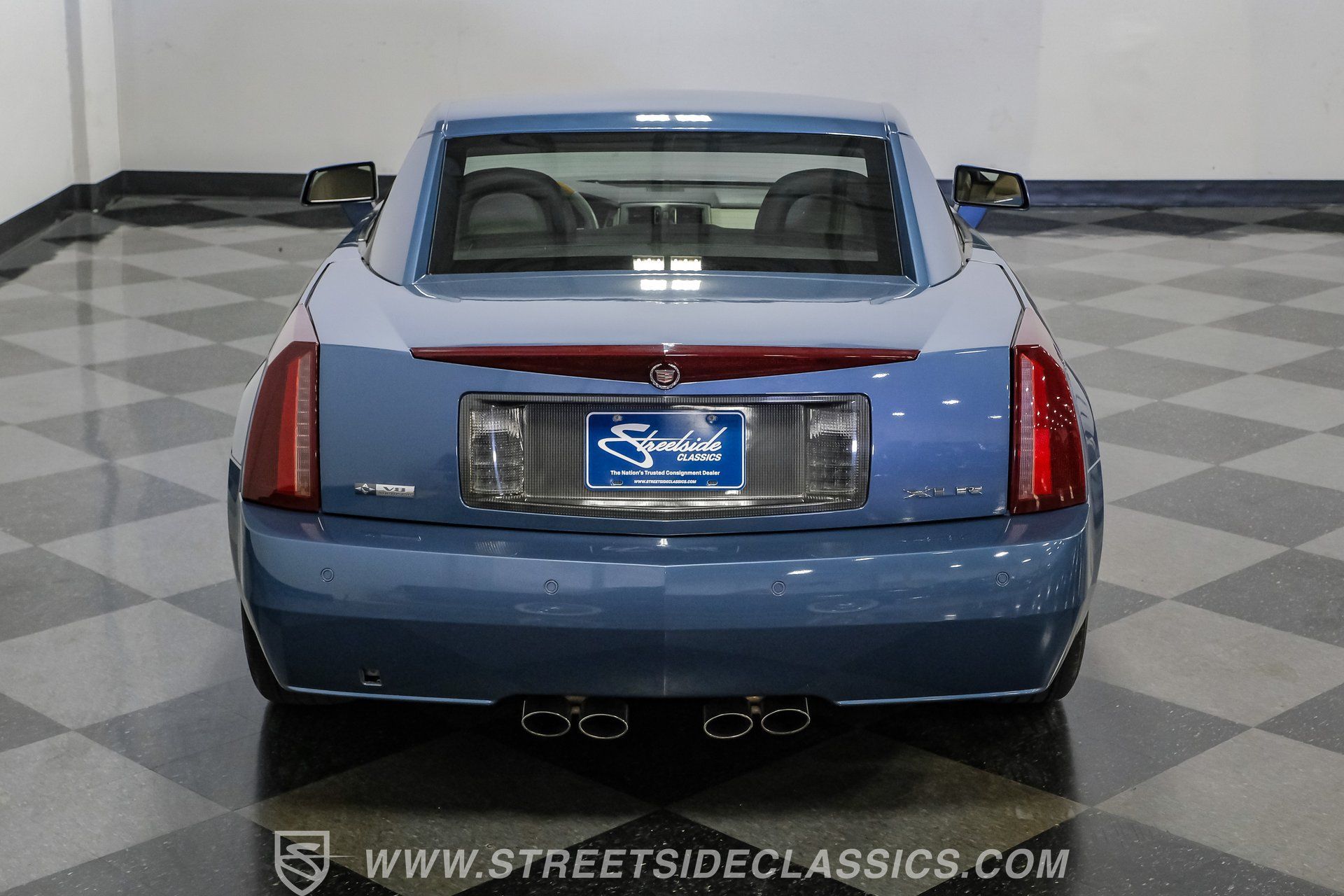 Used 2006 Cadillac XLR RWD image 34