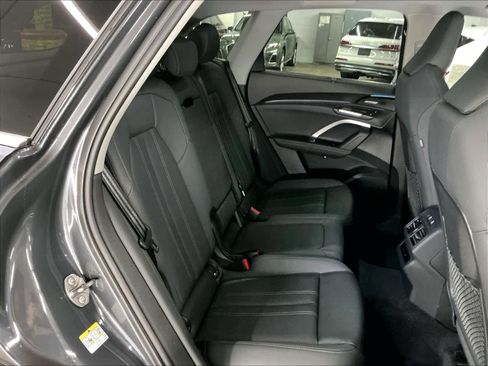 Used 2025 Audi Q5 Premium Plus w/ Premium Plus image 29