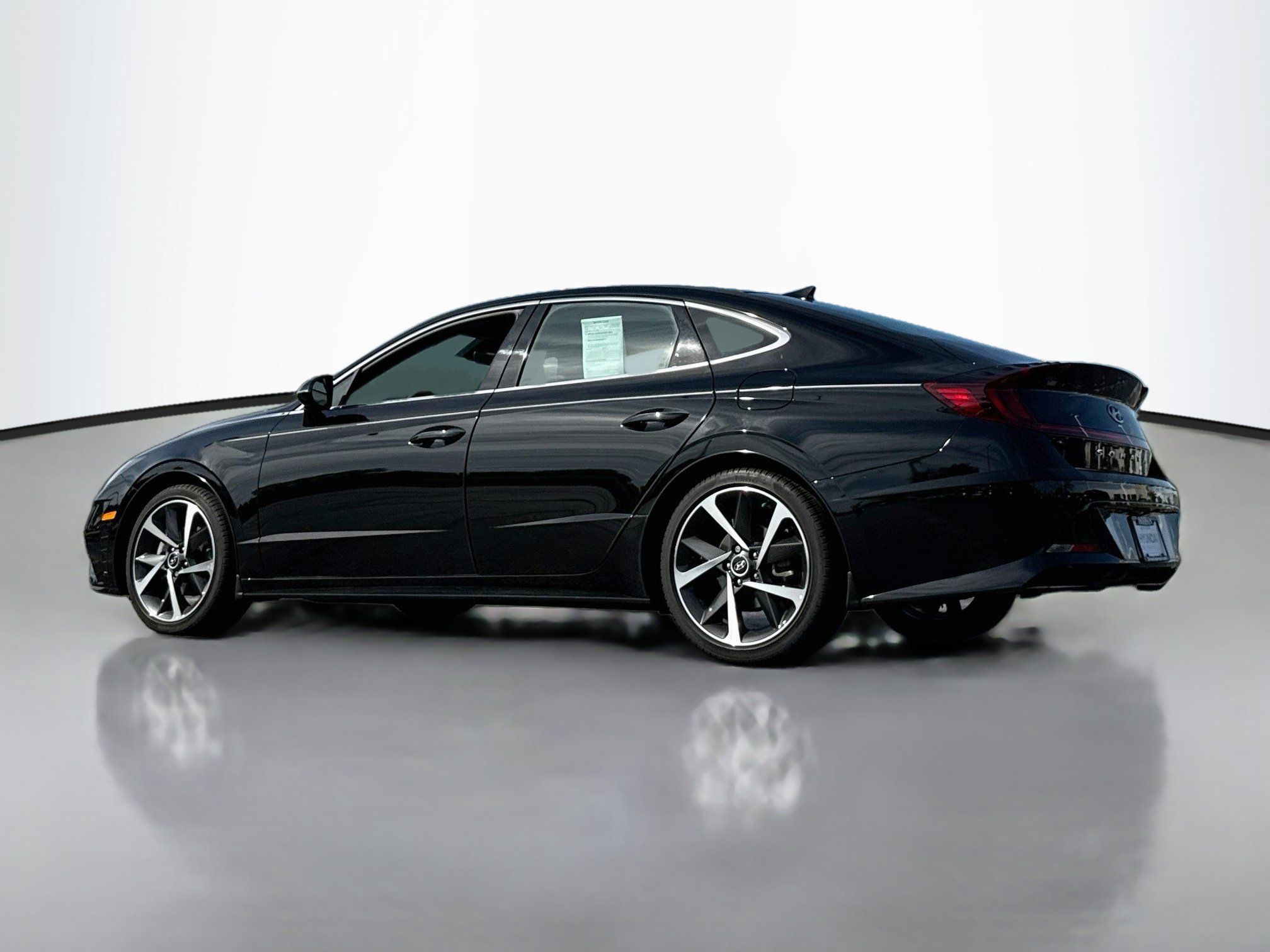Used 2023 Hyundai Sonata SEL Plus FWD image 5