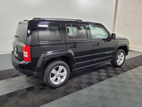 Used 2014 Jeep Patriot Sport w/ Power Value Group AWD/4WD image 10