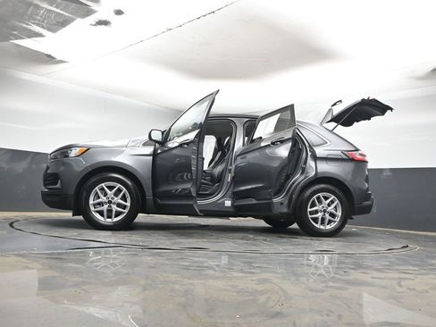 Used 2024 Ford Edge SEL AWD/4WD image 38