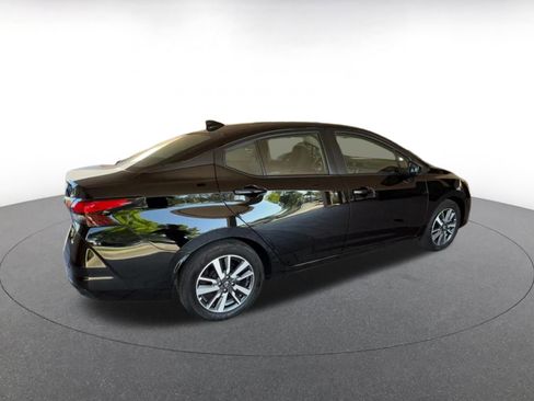 Used 2025 Nissan Versa SV FWD image 15