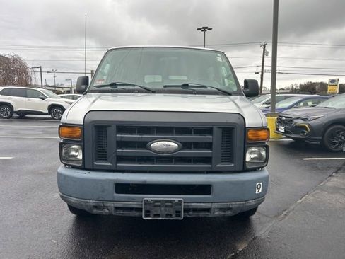 Used 2014 Ford E-350 and Econoline 350 XL w/ Power Windows & Locks Group image 2
