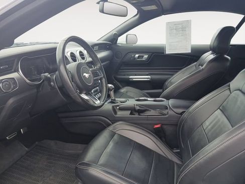 Used 2019 Ford Mustang GT Premium w/ Equipment Group 401A RWD image 11