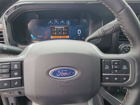 New 2026 Ford F250 Lariat w/ Black Appearance Package AWD/4WD image 36