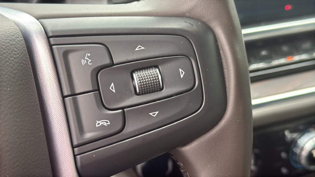 Used 2023 GMC Sierra 1500 SLT AWD/4WD image 18