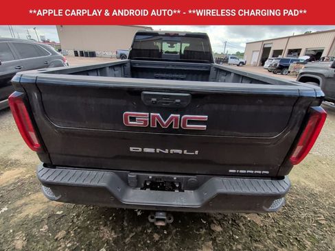 Used 2022 GMC Sierra 3500 Denali w/ Denali Ultimate Package AWD/4WD image 7
