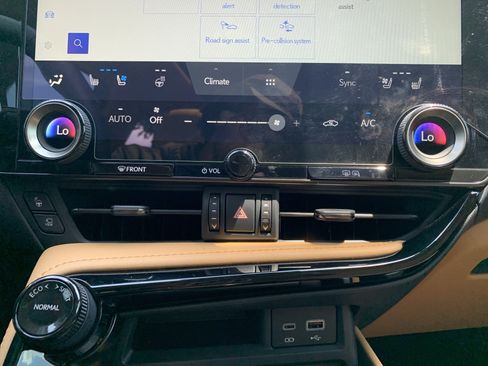 Used 2026 Lexus NX 450h+ AWD w/ Accessory Package (2T) image 29