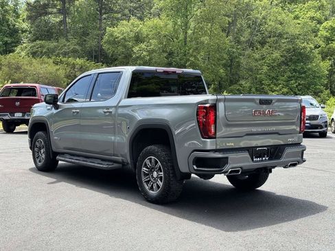 Used 2024 GMC Sierra 1500 AT4 w/ Technology Package AWD/4WD image 24