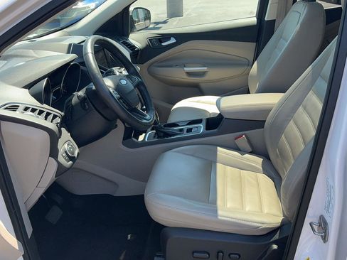 Used 2018 Ford Escape Titanium w/ Ford Safe & Smart Package AWD/4WD image 18