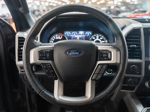 Used 2020 Ford F150 Lariat w/ Equipment Group 502A Luxury AWD/4WD image 29