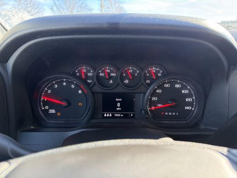 Used 2024 Chevrolet Silverado 2500 W/T image 16