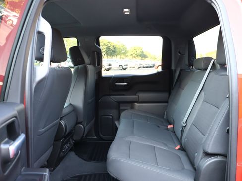 Used 2021 Chevrolet Silverado 1500 LT w/ Bed Protection Package image 21