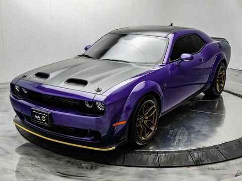 Used 2023 Dodge Challenger SRT Hellcat RWD image 7