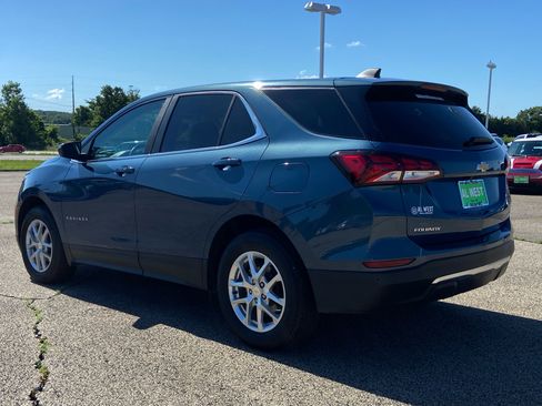 Used 2024 Chevrolet Equinox LT AWD/4WD image 4