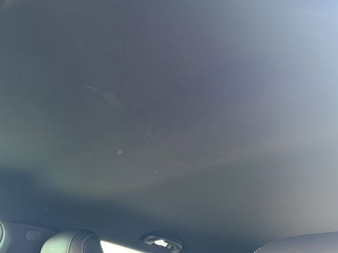 Used 2024 Cadillac XT4 Premium Luxury image 35