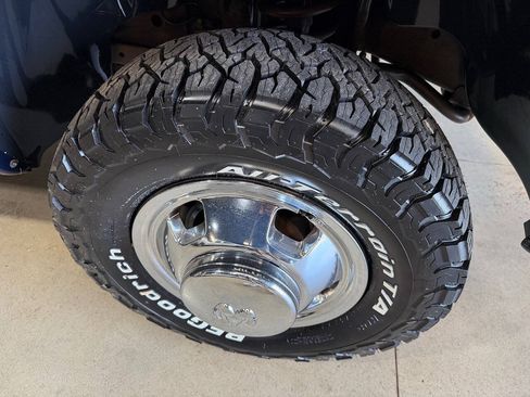 Used 2006 Dodge Ram 3500 Truck Laramie AWD/4WD image 24