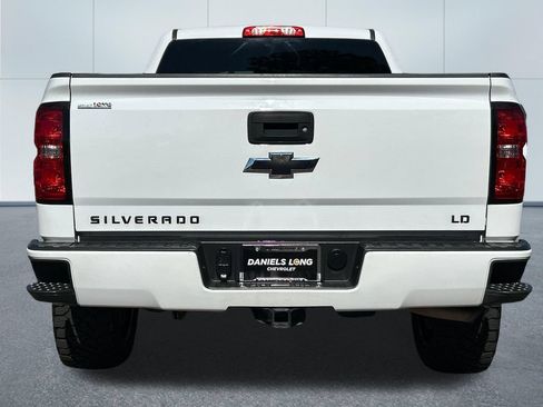 Used 2019 Chevrolet Silverado 1500 LT w/ All Star Edition AWD/4WD image 4