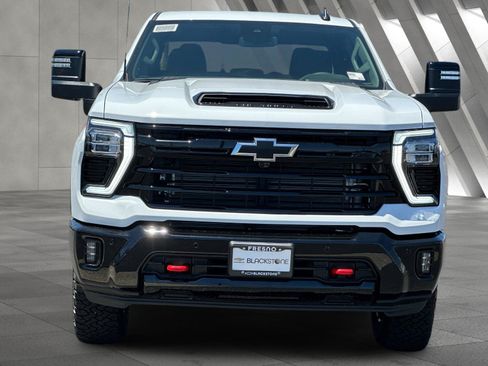New 2026 Chevrolet Silverado 2500 LT w/ Trail Boss Package AWD/4WD image 9