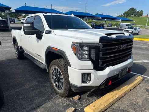 Used 2022 GMC Sierra 2500 AT4 w/ AT4 Premium Plus Package AWD/4WD image 1