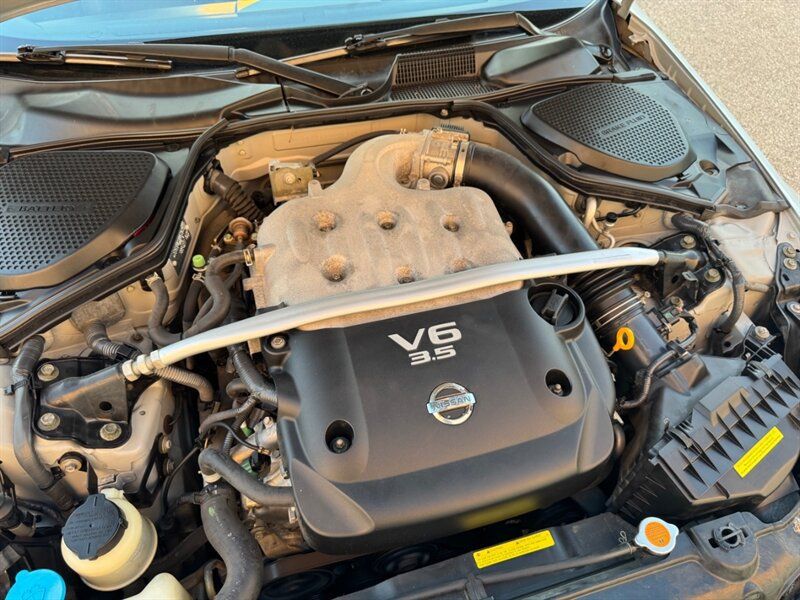 Used 2003 Nissan 350Z Touring RWD image 28