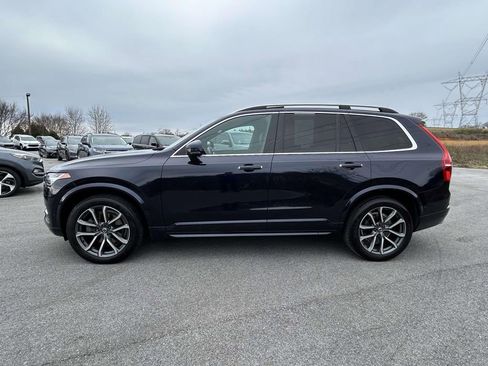 Used 2017 Volvo XC90 T6 Momentum w/ Vision Package image 6