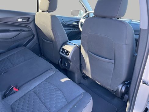 Used 2019 Chevrolet Equinox LT image 32