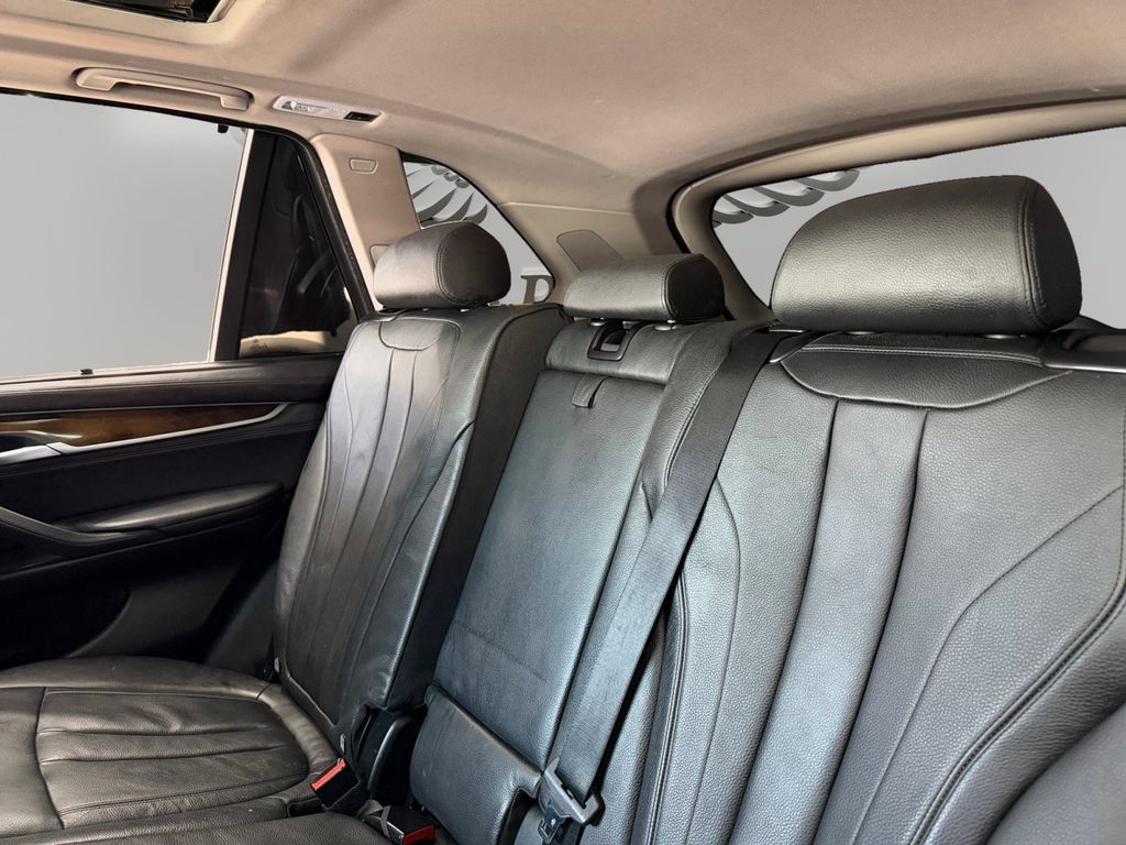 Used 2015 BMW X5 xDrive50i AWD/4WD image 13
