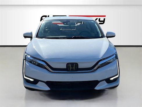 Used 2019 Honda Clarity Touring image 2